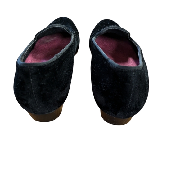 Munro Cerise Black Velvet Slip On Low Heeled Loafer Size 8.5 SS - Picture 6 of 11